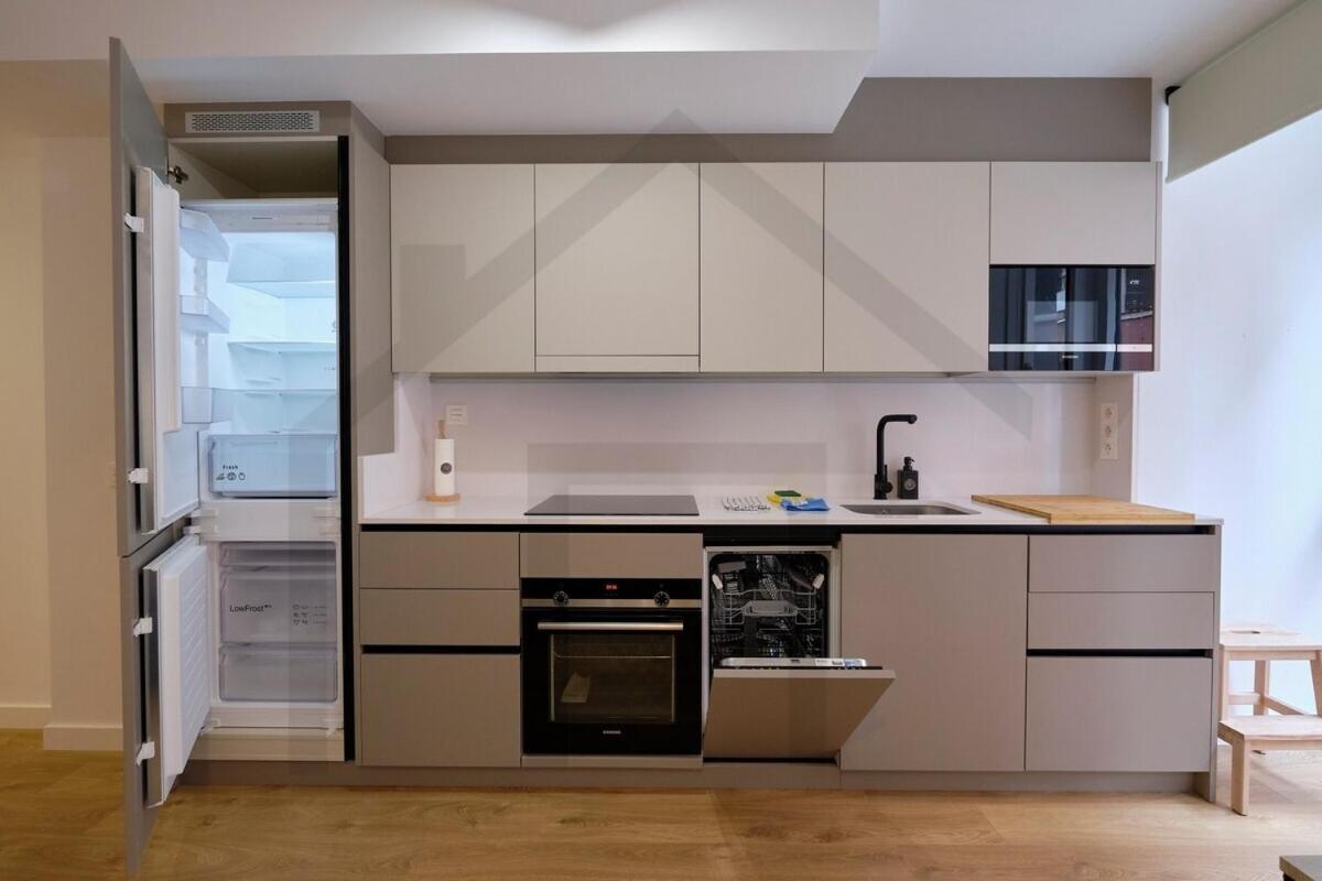 Cervantes - Apartamento A Estrenar Con Parking Gijón Exterior foto