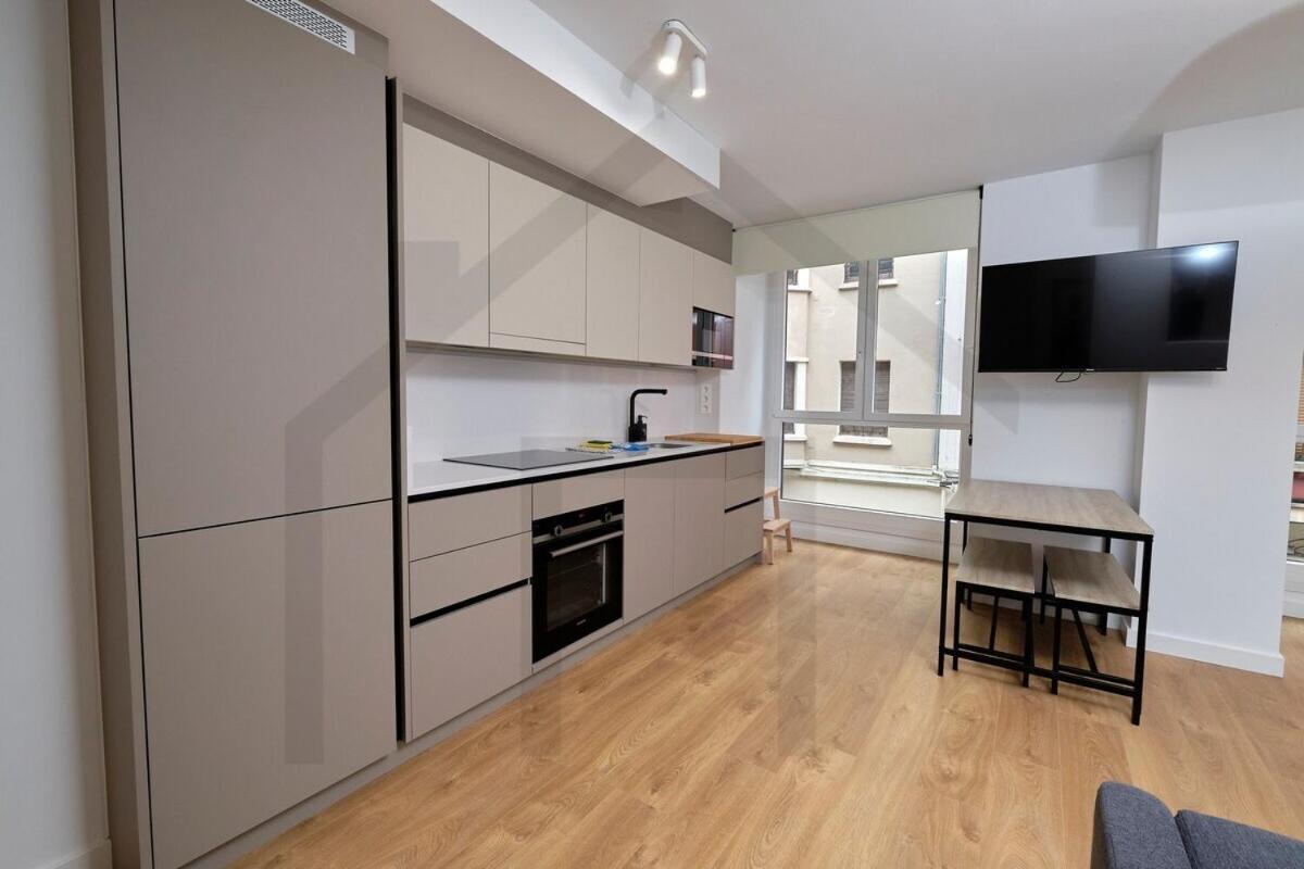 Cervantes - Apartamento A Estrenar Con Parking Gijón Exterior foto